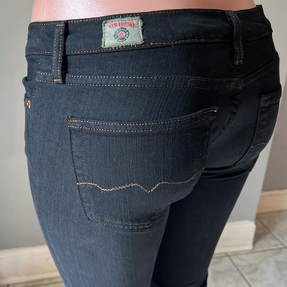 Red engine jeans - Picture 4 of 8